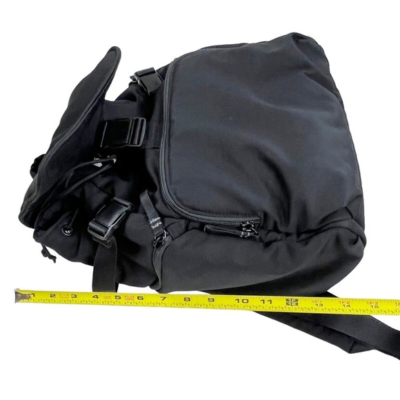 Vera Bradley Utility Backpack Black Cinch Close w Flap Blk White Floral Lining main image 6